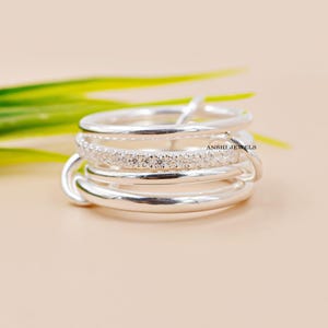Moissanit Diamant Sterling Silber 4er-Set verbundene Ring, Größe 7