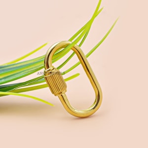 14K Yellow Gold Plated Carabiner Lock Designer Screw Carabiner Lock Woman Necklace Jewelry Connector Carabiner Lock