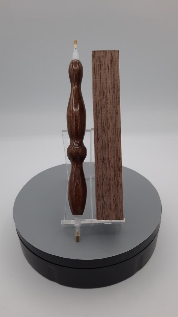 Diamond Painting Pen - Walnut Wood - Handmade Custom handcrafted lathe nature tree