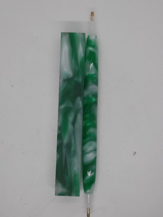 Diamond Painting Pen - Shamrock - Handmade Custom green Irish handcrafted lathe acrylic