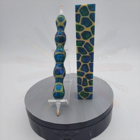 Diamond Painting Pen  - Blue Green Giraffe - Handmade Custom handcrafted lathe