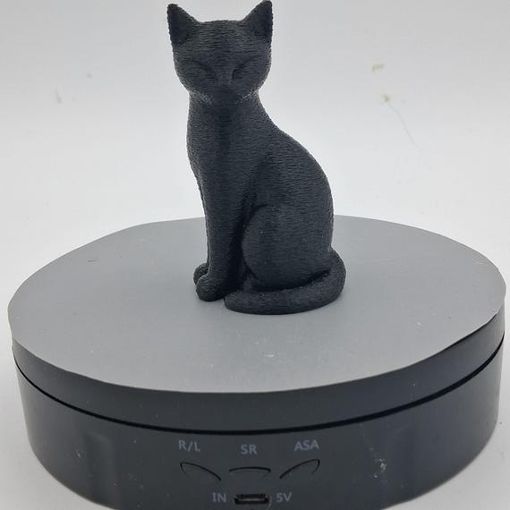 Cover Minder Black Cat 3D printed with magnet embedded inside - Obrien Custom Turning diamond painting