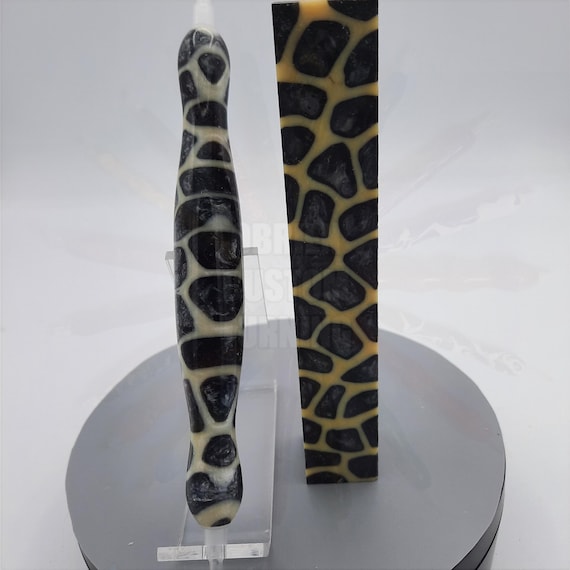 Diamond Painting Pen  - Black and Silver Giraffe - handmade custom handcrafted lathe acrylic spots animal zoo