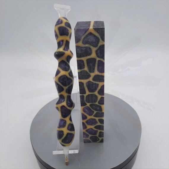 Diamond Painting Pen  - Purple Giraffe - Handmade Custom handcrafted  lathe animal spots