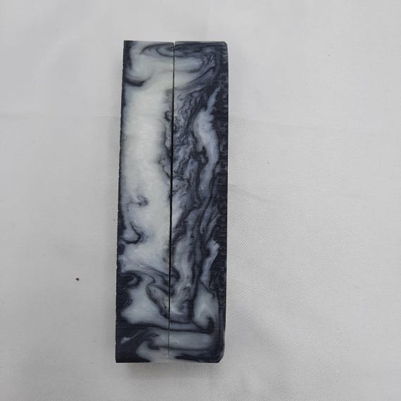 Diamond Painting Pen - Lost Soul Alumilite Glow - Custom handmade handcrafted lathe acrylic black white glow