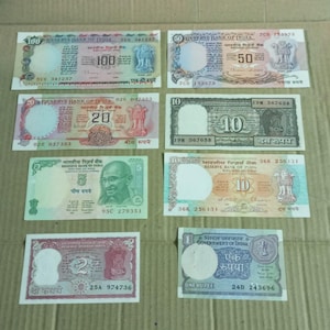 Indian Vintage 8 UNC Banknotes Lot - Collectible Currency