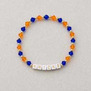 Knicks-inspirerat kristallarmband, basketfanarmband, blåorange pärlarmband, matchdagssmycken, sportfangåva, handgjort armband