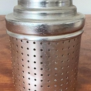 Vintage Aluminum Tea Strainer Infuser with Cylinder Twist Cap - 2/4/6 Cup Measurements