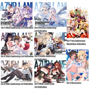 Op de afbeelding: Een verzameling Azur Lane-kunstboeken, elk met anime-achtige illustraties van vrouwelijke personages. De covers tonen titels als "First Anniversary Art Collection" en "Crosswave", met Japanse tekst en levendige kleuren.