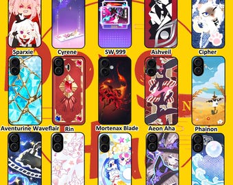 以下が含まれることがあります： アニメ風のキャラクター、抽象的なパターン、花柄、天体のテーマなど、多様なグラフィックデザインが施された15種類の長方形のスマートフォンケースのコレクション。それぞれ左上に黒いカメラ用の切り抜きがあります。