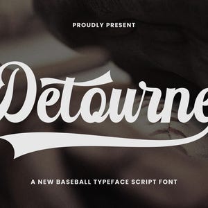 Detourne - polices de baseball, polices de sport, polices de football, polices de script, polices rétro, polices d&#39;affichage, polices de caractères, polices de maillot, polices de marque, polices de logo
