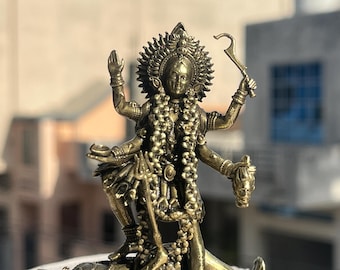 Estatua de Kali / Maa Kali de latón superfino de 7,6 cm (3 pulgadas), escultura de la diosa hindú, decoración espiritual.
