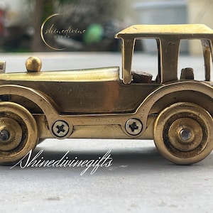 Vintage Brass Car | Handmade Antique Car Figurine | Brass Classic Car Model | Retro Car Desk Ornament | Unique Gift for Him | Housewarming |