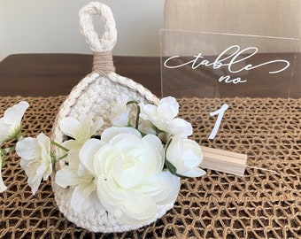 Rustic Wedding Centerpiece Basket, Aisle decoration, Flower Basket, Farmhouse Wedding Decoration