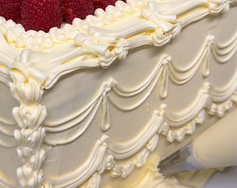 Classic Buttercream Recipe – Simple Guide for Buttercream Cakes | Swiss Meringue | American Style Hybrid Buttercream