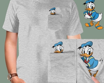 Koszulka z kieszonką Kaczora Donalda – Disney Donald Duck Design – Zabawna koszulka z kieszonką dla fanów Disneya PC7