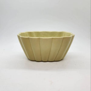 Ribbed / Scalloped Yellow Pottery Planter Vintage