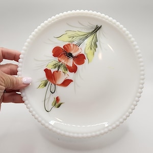 Westmoreland Perlenrand Milchglas 18 cm Salat Dessertteller Handbemalter Blumenentwurf Vintage