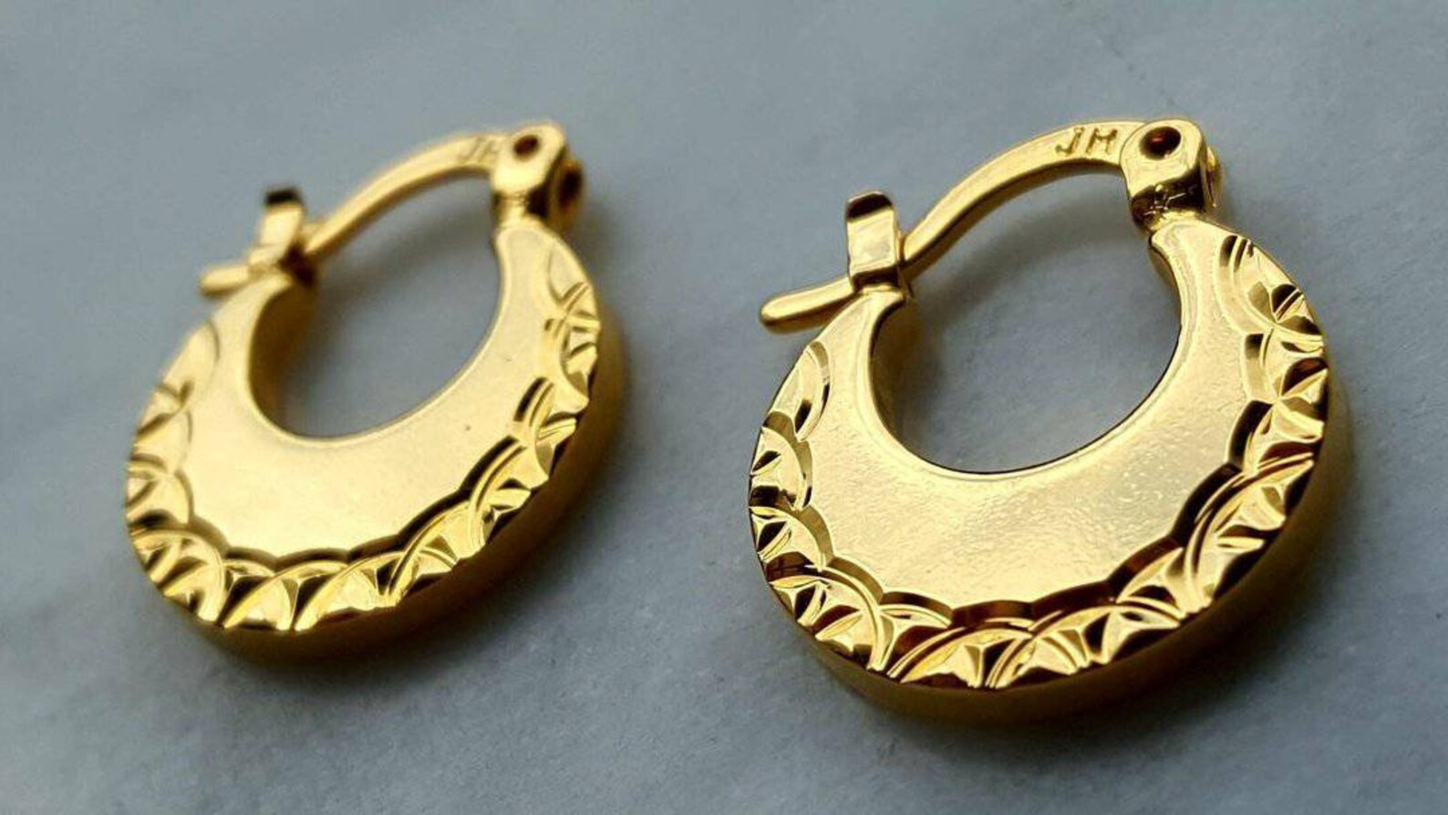 18k Gold Titanium Nattiyan Hoop Earrings Karan Aujla Nattiyan Etsy