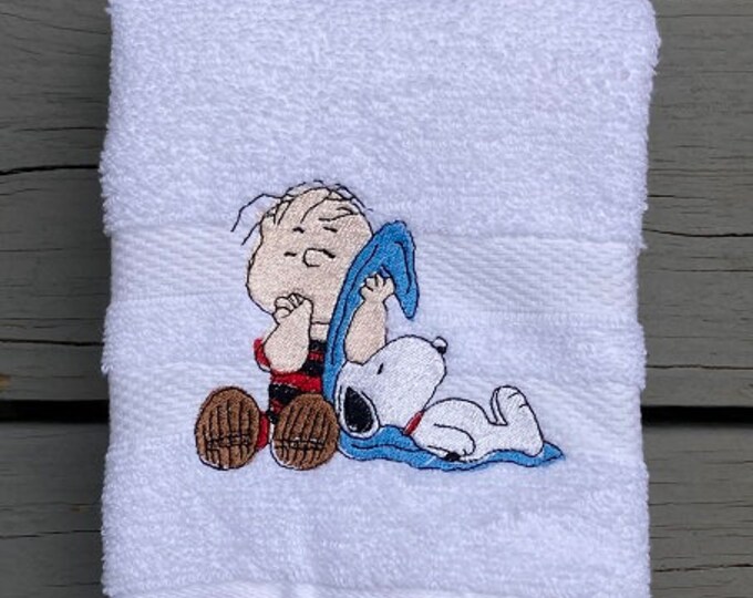 Nap Time With Linus and Snoopy Hand Towel 100 Cotton Classic Cartoon