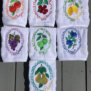 Embroidered Fruit Cameo Hand Towel: Elegant Cotton Kitchen Decor