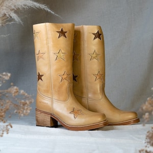 Star Boots in Tan