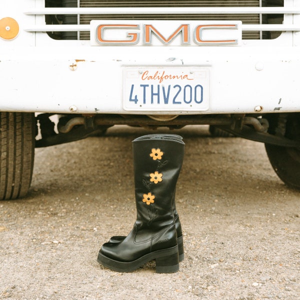 Platform Flower Boots Black