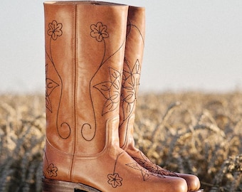 Floral Boots Cognac Brown