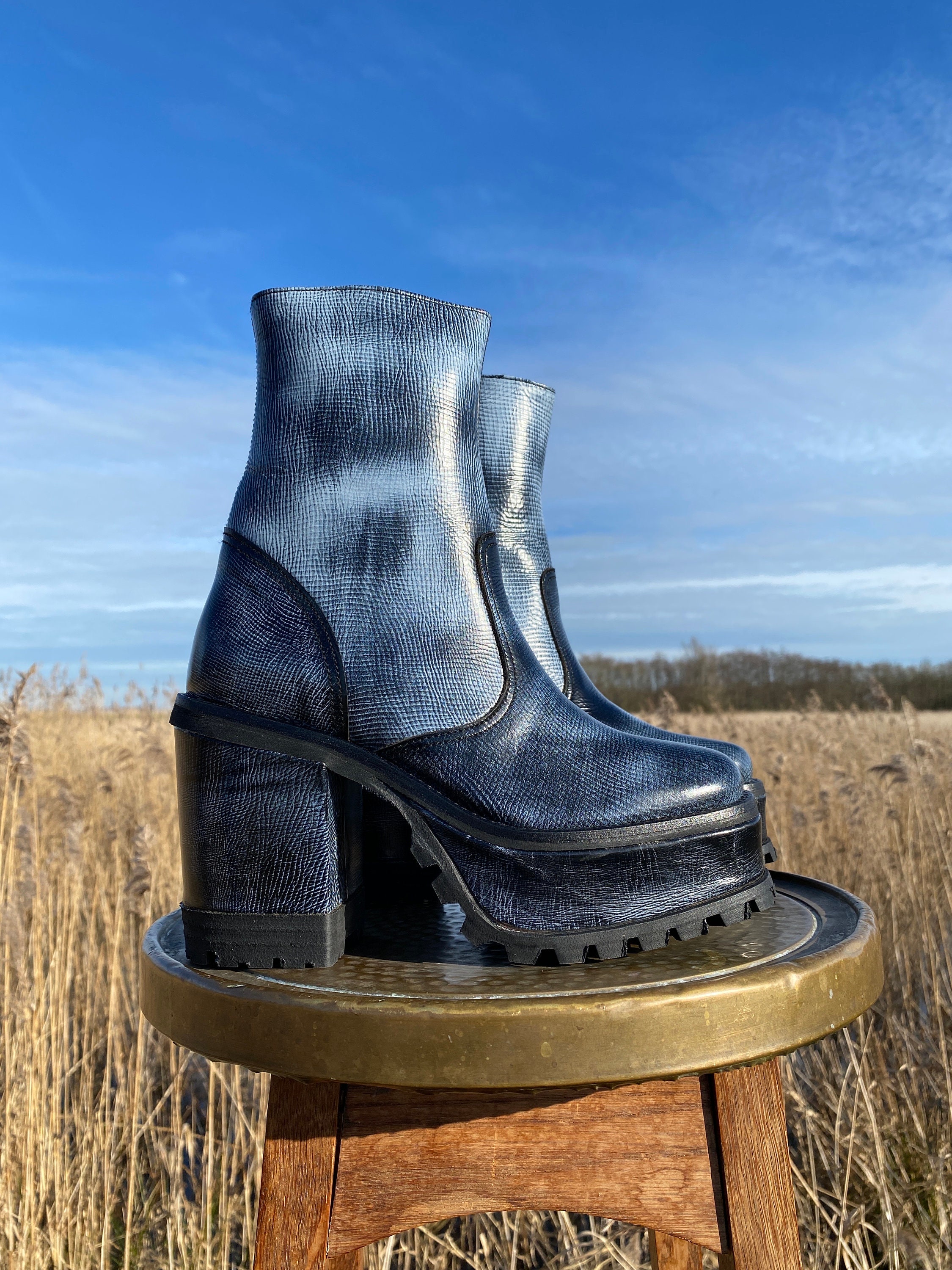 Black boots vintage hot sale