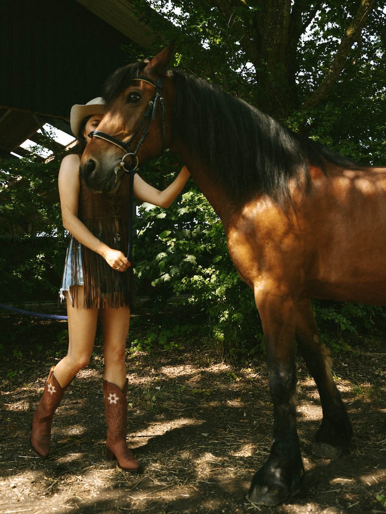 Nikmati game online terbaru di BOSCUAN303 bebas hambatan dengan game yang terbaru, jaringan stabil, mudah login dan pastinya banyak hadiah hiburan yang di berikan saat ini.