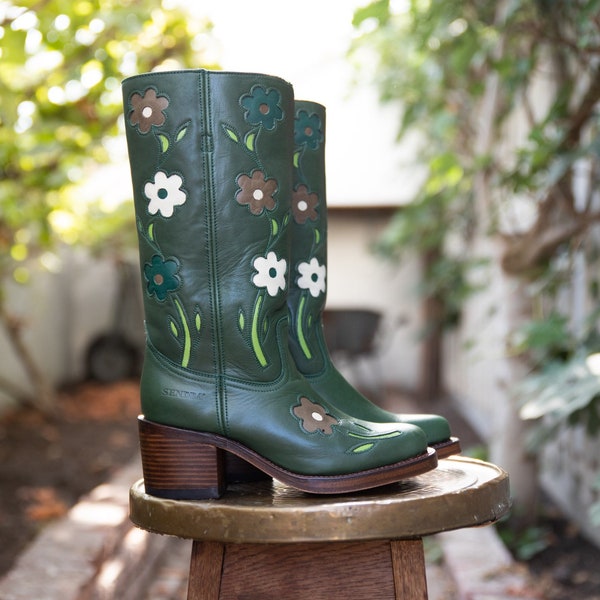 Flower Boots in Green