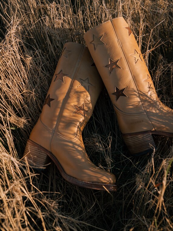 Sendra boots with stars / star in tan | Etsy België