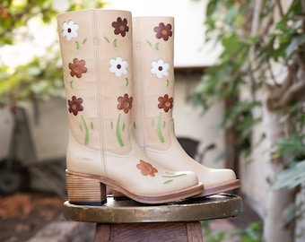 Flower Boots Camel