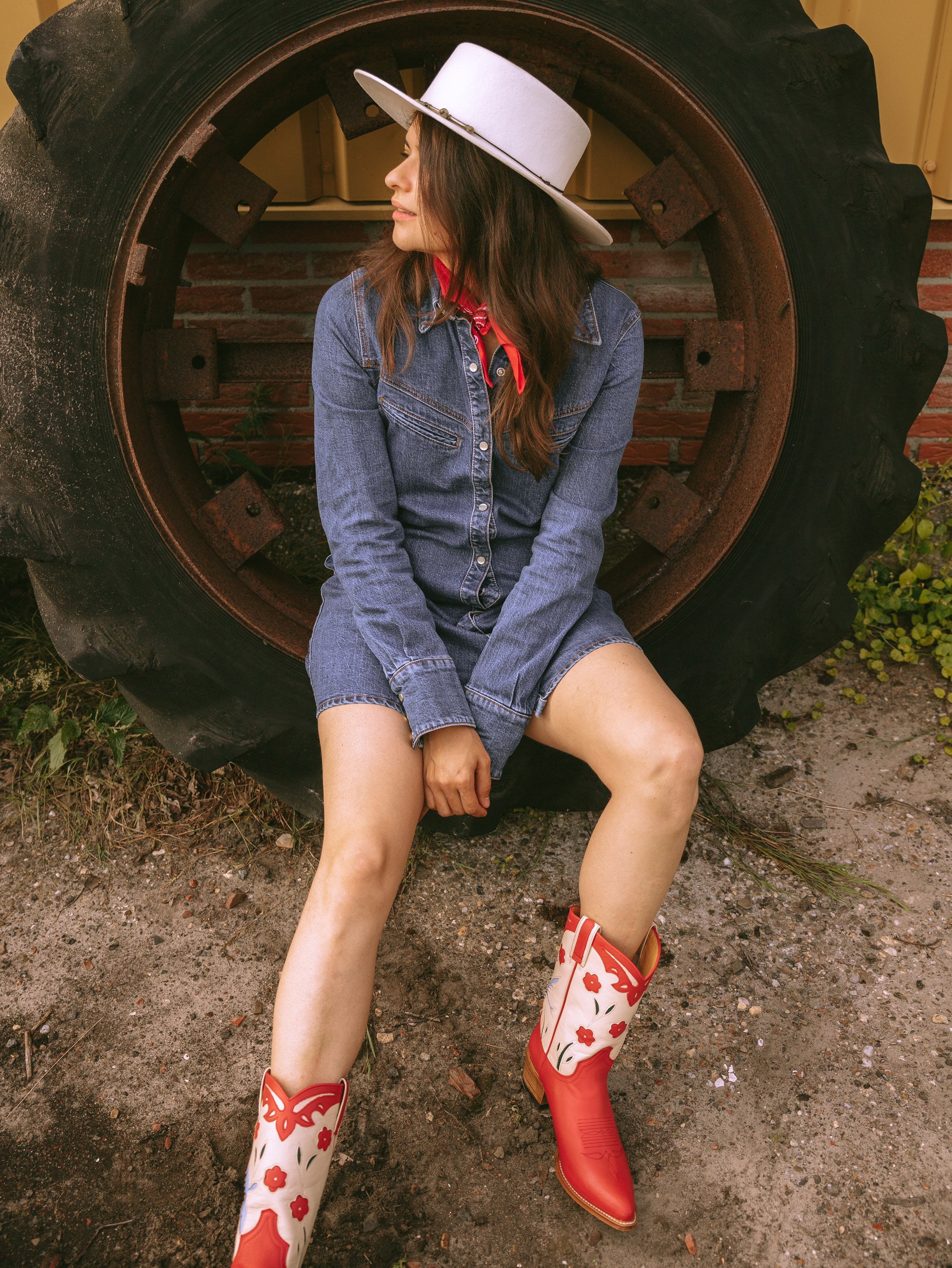 コリブリ(赤) Buy Colibri Boots Red Online in India - Etsy