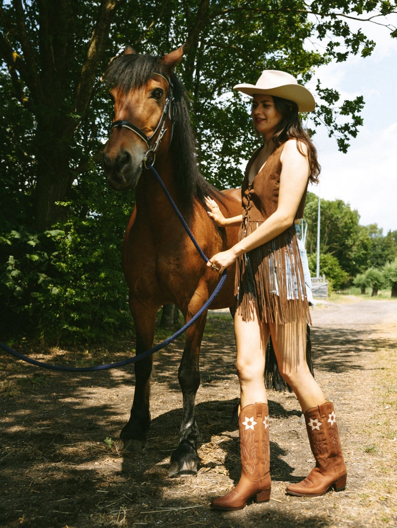 Nikmati game online terbaru di BOSCUAN303 bebas hambatan dengan game yang terbaru, jaringan stabil, mudah login dan pastinya banyak hadiah hiburan yang di berikan saat ini.