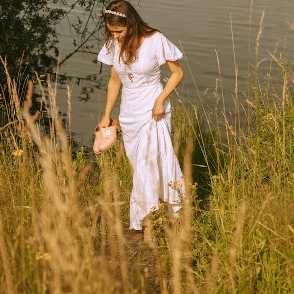 vintage Authentique Maxi Robe des années 1970 avec broderie en coton