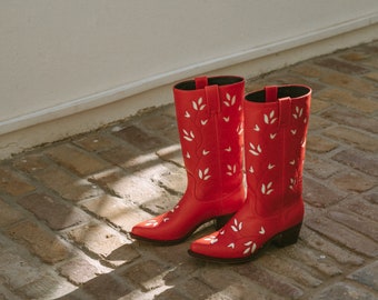 Leaf Boots Red