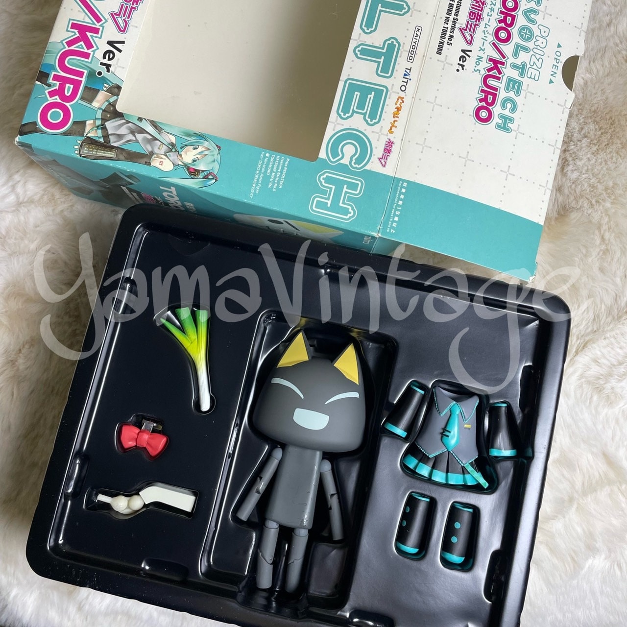 Vintage 2000s Toys Toro & Kuro Anime Cosplay Christmas