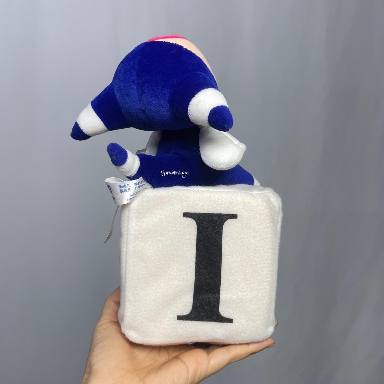 RARE! Vintage 2000s XI Sai Jumbo AQUI Plush 9.5