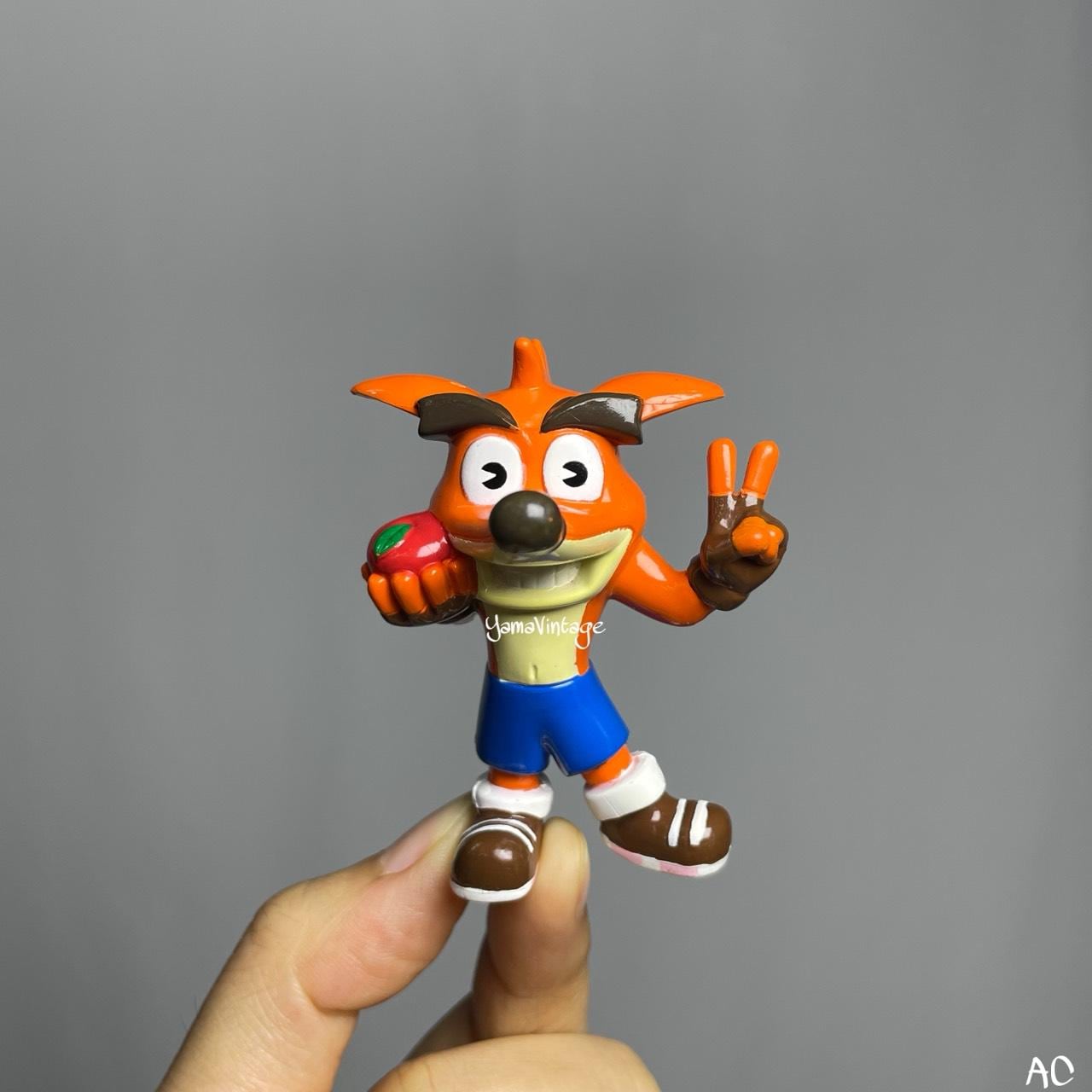 Vintage 2000s Bandicoot Figure 2.4