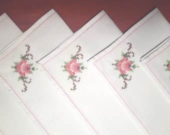Vintage Floral Embroidered Napkins: Cross-Stitch Cotton Set of 6