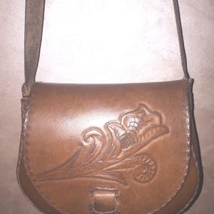 Brown Leather Messenger Bag, Vintage Cognac Brown Leather Bag, Crossbody Bag, Medium Shoulder Bag, Leather Purse