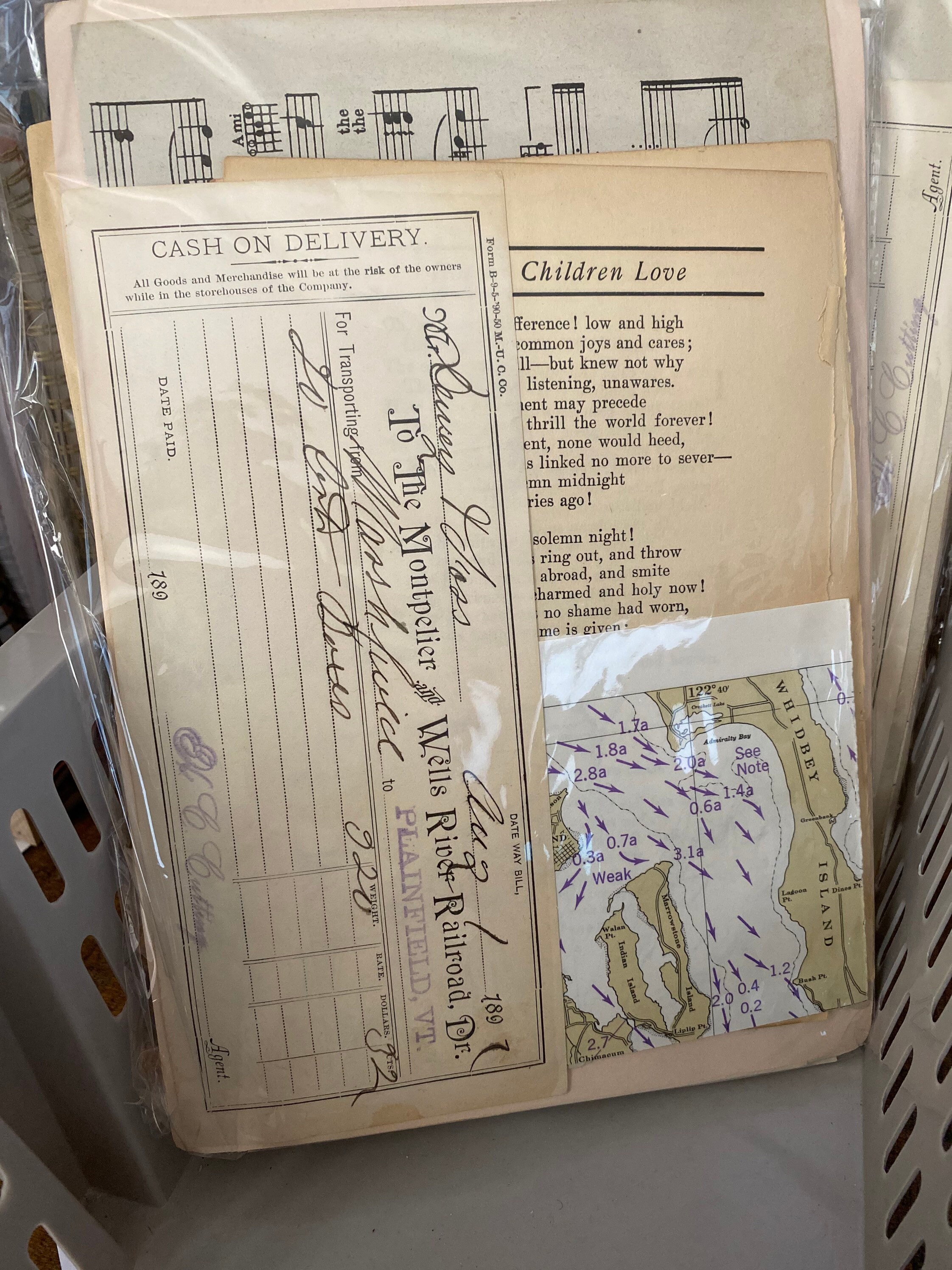 Unique Vintage Paper Pack - Book Pages PLUS Authentic Ephemera for Junk ...