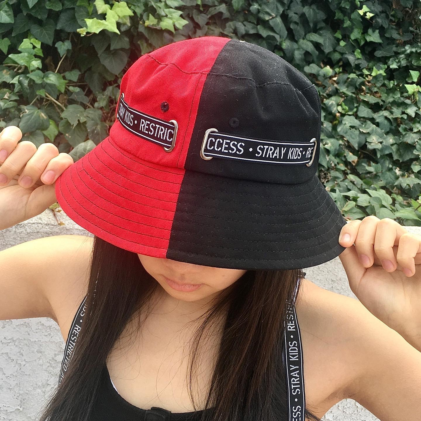 StrayKids ヒョンジン着用】Alexander mcqueen バケットハット