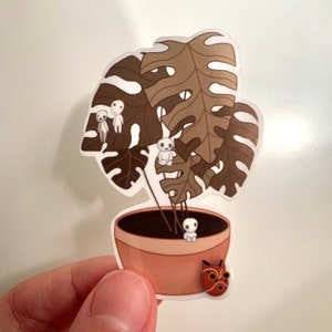 Kodama Monstera Plant Sticker / Anime japonés, Espíritu de árbol, Bosque, Calcomanía de vinilo, Impermeable, Mate, Brillante, Computadora portátil, Teléfono, Diario de balas