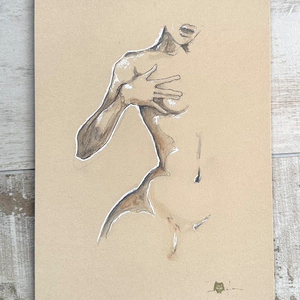 Dessin originale sur papier ocre jaune d’une femme qui cache le téton de son seins, nu de femme, art mural érotique cadeau adulte, féminité