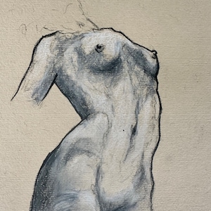 Dessin original nu féminin au crayon pastel & graphite – œuvre unique signée – art contemporain sensuel et expressif