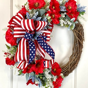 Summer Poppy Wreath, Patriotic Wreath, Fourth of July Wreath, Deluxe Flag Wreath, Red Cream and Blue Wreath, farmhouse decor