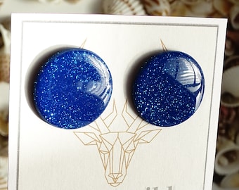 Blauwe ronde oorbellen van glanzende polymeerklei, nikkelvrije oorbellen, glinsterende lichtoorbellen, cadeau, grote ronde oorbellen, blauwe oorbellen