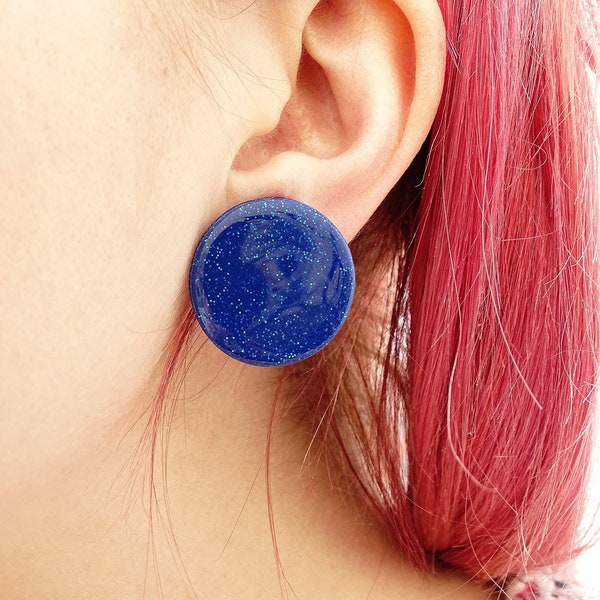 blue round polymer clay stud earrings shiny, nickel free earrings, glittery light earrings, gift, large round earrings, blue earrings